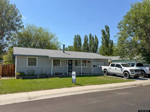 Photo of 422 Summit Drive, Riverton, WY 82501 (MLS # 20263486)
