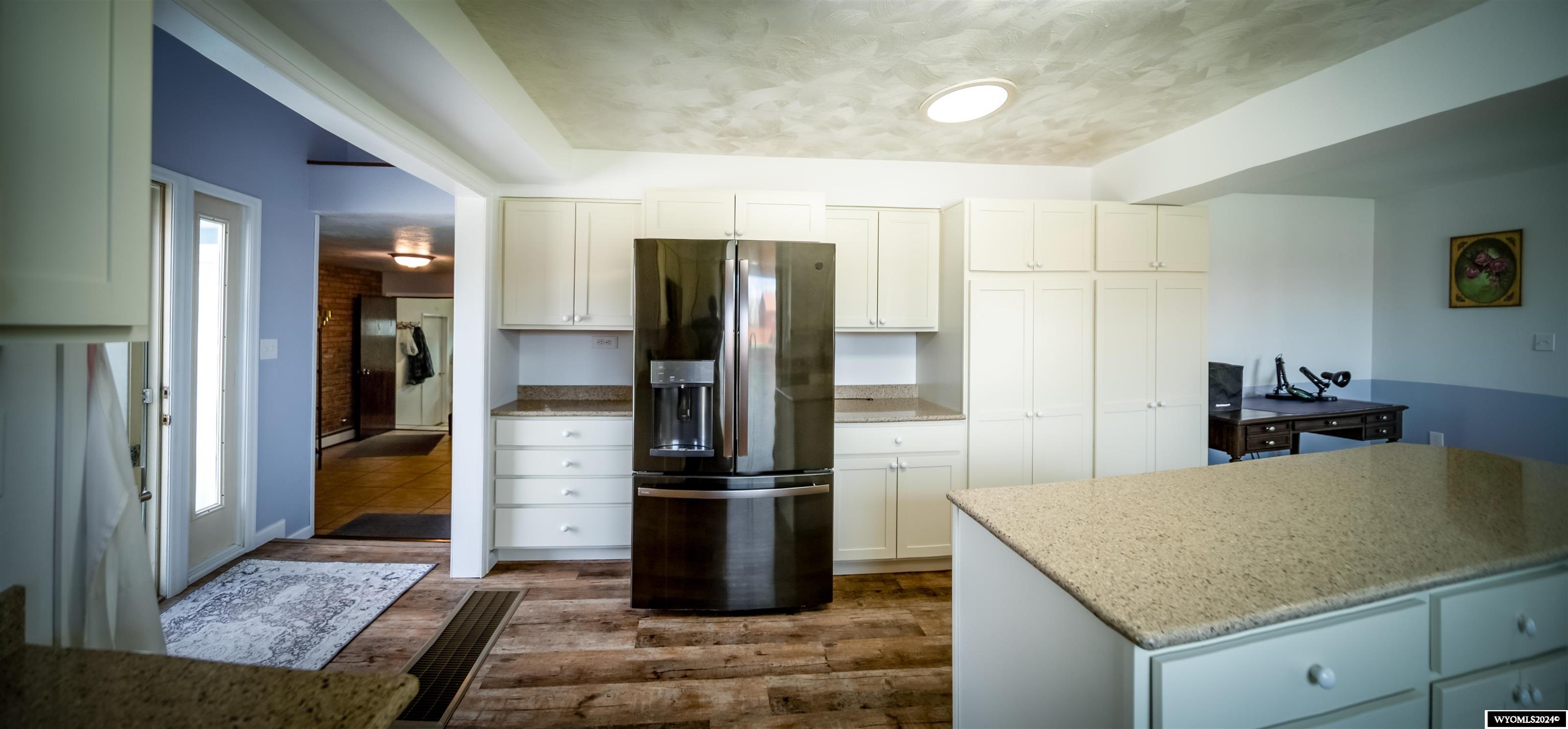 Worland, Wyoming 82401, United States, 4 Bedrooms Bedrooms, ,3 BathroomsBathrooms,Residential,Active,58629