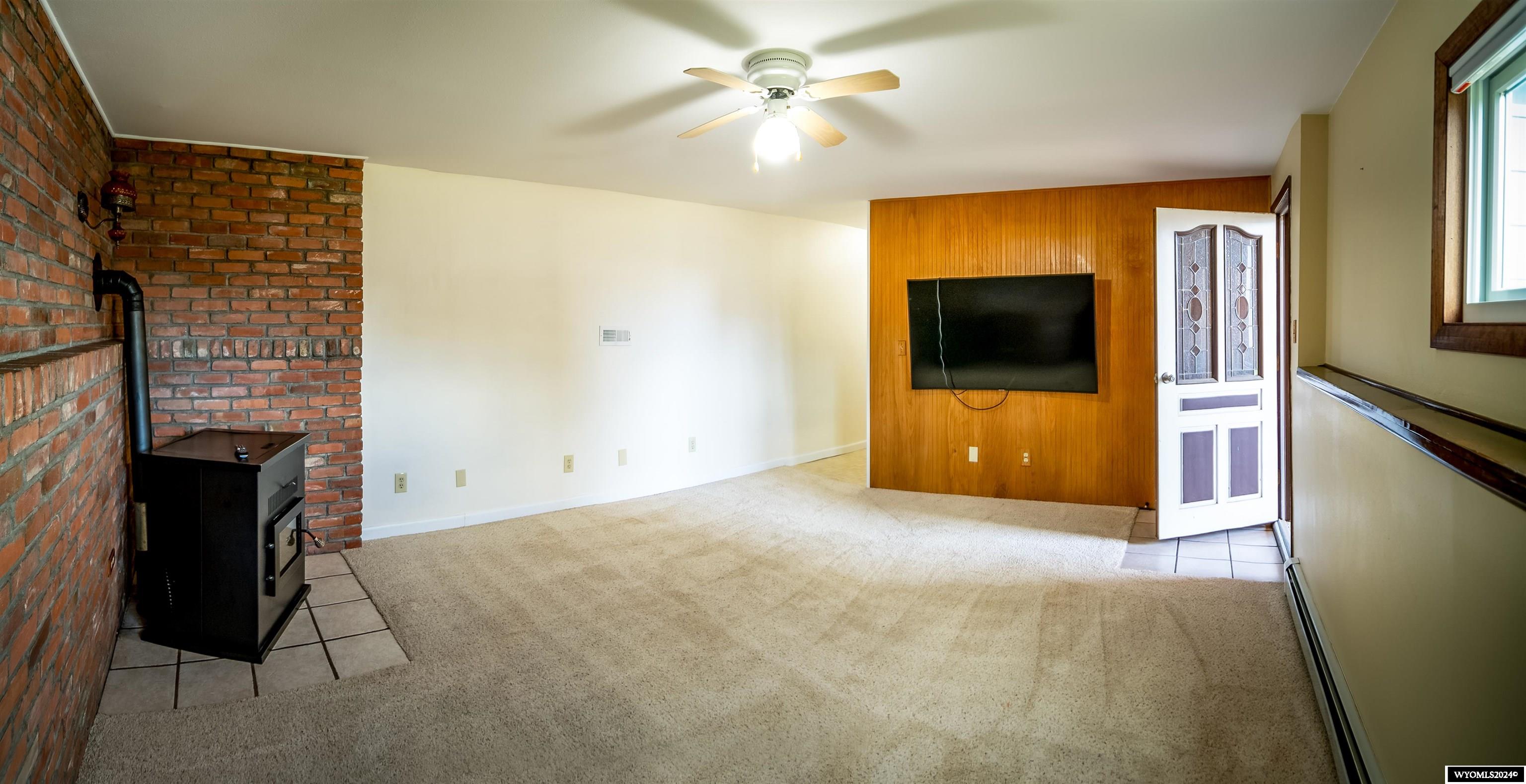 Worland, Wyoming 82401, United States, 4 Bedrooms Bedrooms, ,3 BathroomsBathrooms,Residential,Active,58629