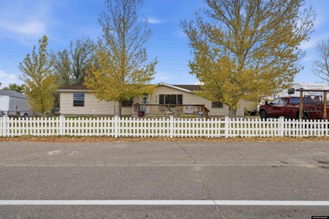 Photo of 2340 Sunset Boulevard, Bar Nunn, WY 82601 (MLS # 20265296)