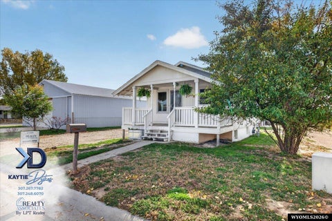 Photo of 1009 Erwin Street, Douglas, WY 82633 (MLS # 20265311)