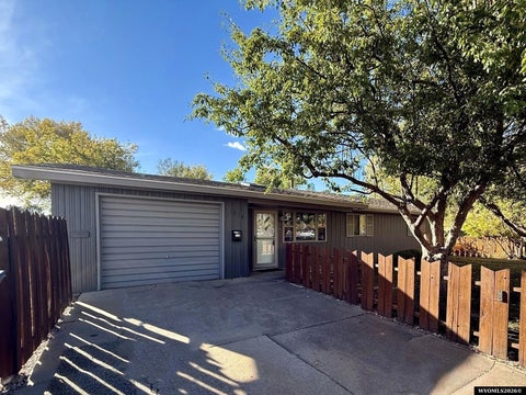 Photo of 1218 S 15th Street, Laramie, WY 82070 (MLS # 20264914)