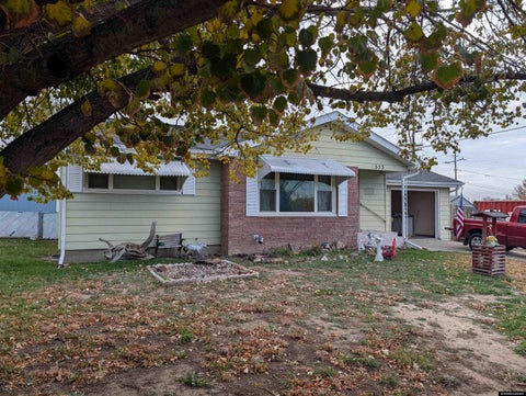 Photo of 533 S 9th St, Douglas, WY 82633 (MLS # 20265308)