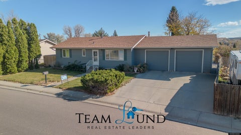 Photo of 3021 Ridgecrest Drive, Casper, WY 82604 (MLS # 20265351)