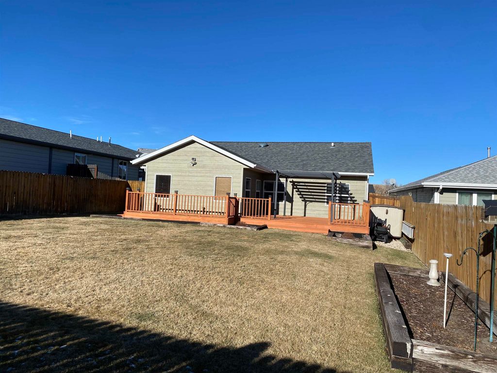 Photo of 93 Harmony St, Buffalo, WY 82834 (MLS # 20256616)