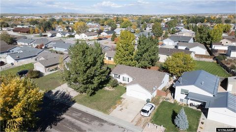 Photo of 208 Bow St St, Douglas, WY 82633 (MLS # 20260957)