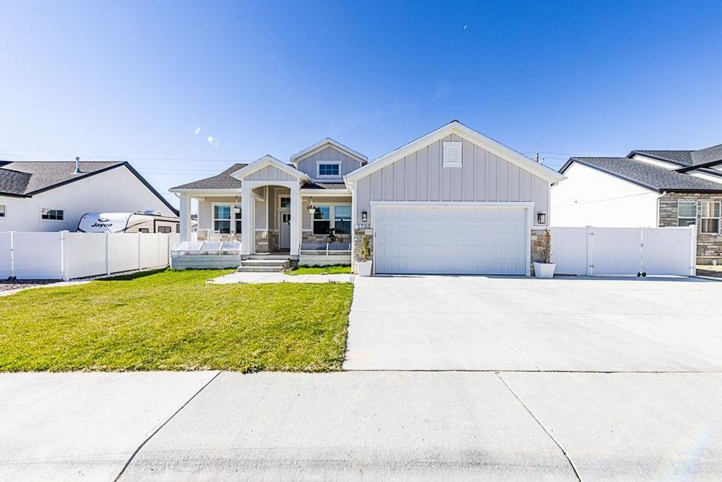 Photo of 2700 Bailey Boulevard, Rock Springs, WY 82901 (MLS # 20262238)