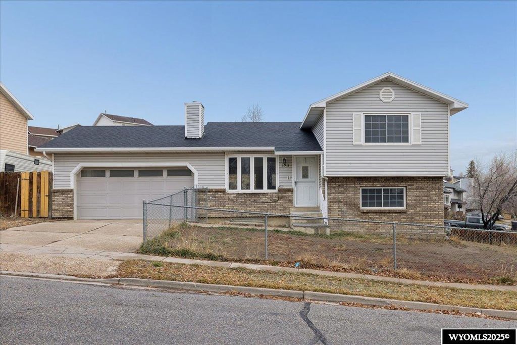 Photo of 193 Southridge Road, Evanston, WY 82930 (MLS # 20256162)