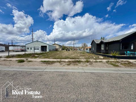 Photo of 118 E J Street, Casper, WY 82601 (MLS # 20262199)