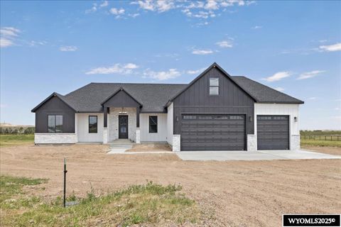 Photo of 547 Kelli Way, Fort Bridger, WY 82933 (MLS # 20254430)