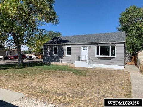 Photo of 501 Obie Sue Ave, Worland, WY 82401 (MLS # 20255094)