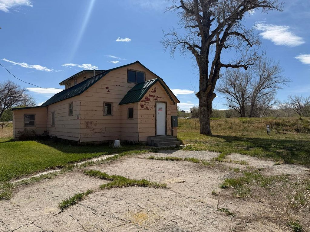 Photo of 408 W 4th Street, Hudson, WY 82515 (MLS # 20262232)