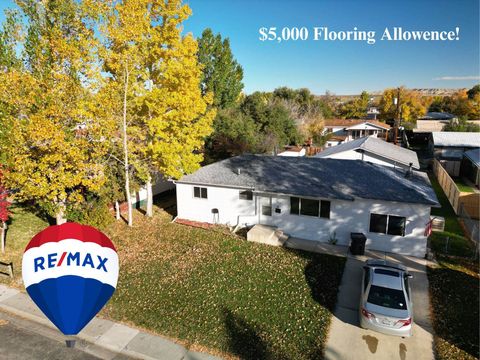 Photo of 960 Dabich Avenue, Lander, WY 82520 (MLS # 20262073)