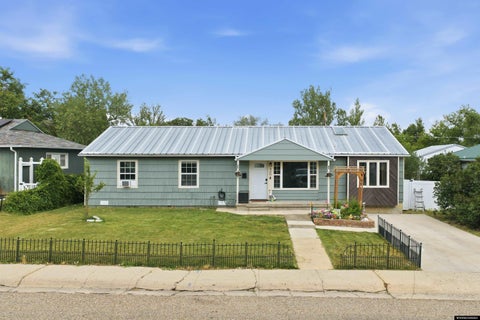 Photo of 420 S Sun Drive, Casper, WY 82609 (MLS # 20263379)