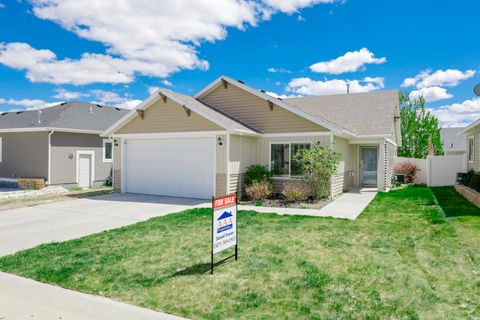 Photo of 1610 Hawk Drive, Rock Springs, WY 82901 (MLS # 20262397)