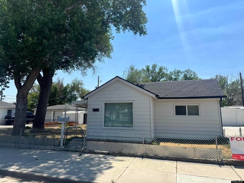 Photo of 1224 11th Street, Rock Springs, WY 82901 (MLS # 20264524)