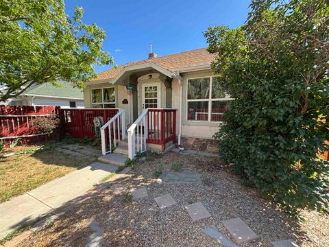 Photo of 251 W Flaming Gorge WAY, Green River, WY 82935 (MLS # 20263230)