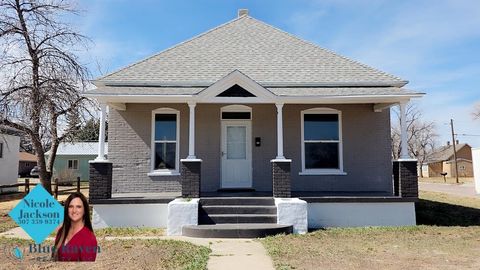 Photo of 1109 10th Street St, Wheatland, WY 82201 (MLS # 20261234)