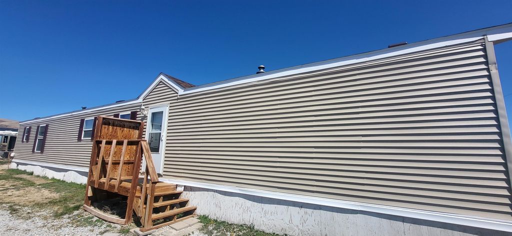 Photo of 1425 Murray #116 ST, Rawlins, WY 82301 (MLS # 20262183)
