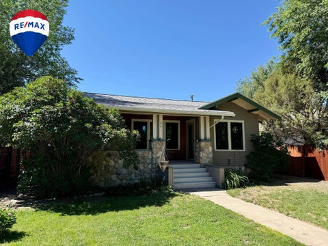 Photo of 215 E Adams AVE, Riverton, WY 82501 (MLS # 20262860)