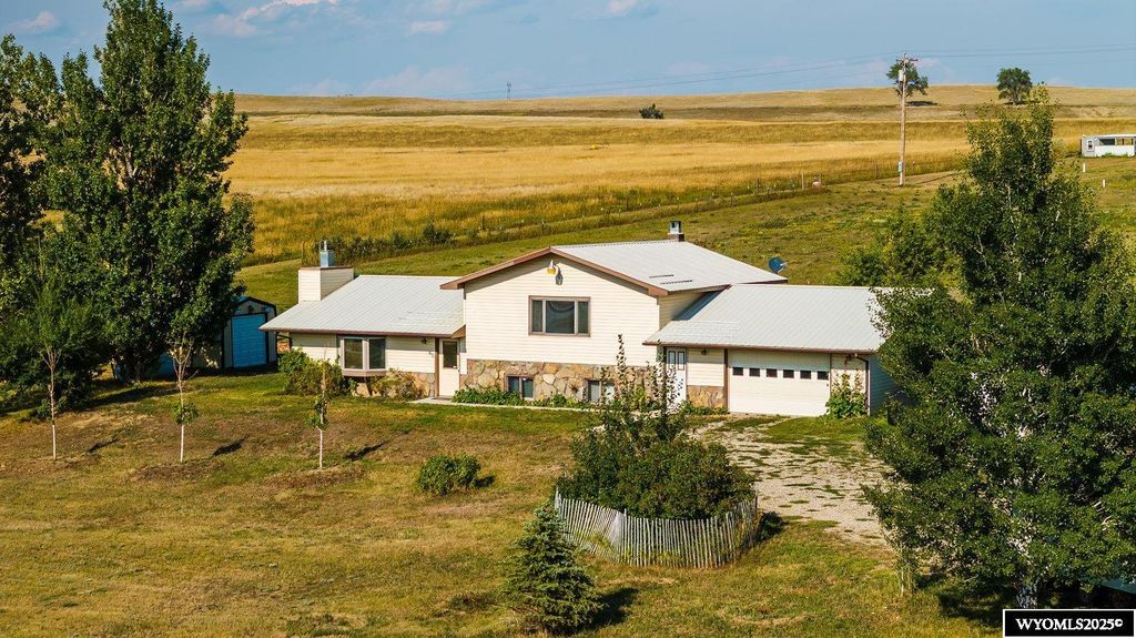 Photo of 45 Camino Vista Montana Drive, Buffalo, WY 82834 (MLS # 20254865)