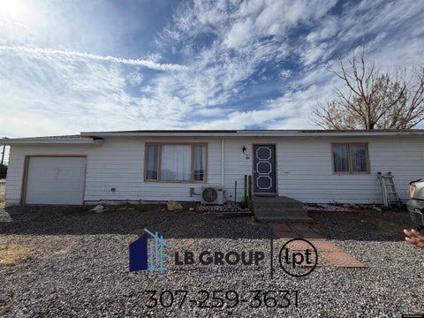 Photo of 107 W 6th St, Shoshoni, WY 82649 (MLS # 20265174)