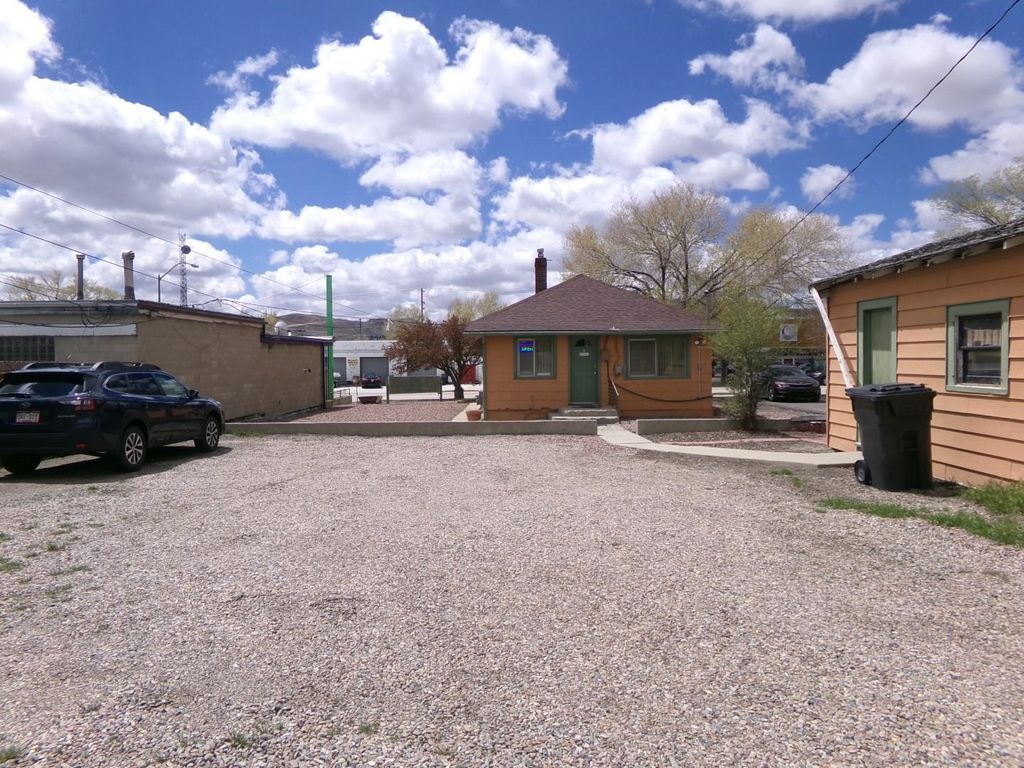 Photo of 367 E Flaming Gorge Way, Green River, WY 82935 (MLS # 20262132)