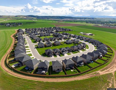 Photo of 46 City View Drive, Evanston, WY 82930 (MLS # 20252429)