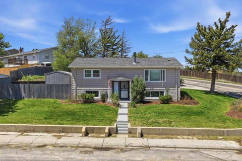Photo of 2500 Belmont Road, Casper, WY 82601 (MLS # 20262464)