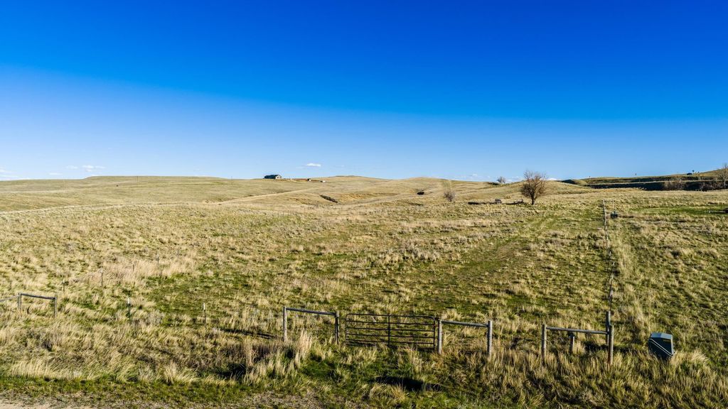 Photo of 10 Highview Court, Buffalo, WY 82834 (MLS # 20261824)