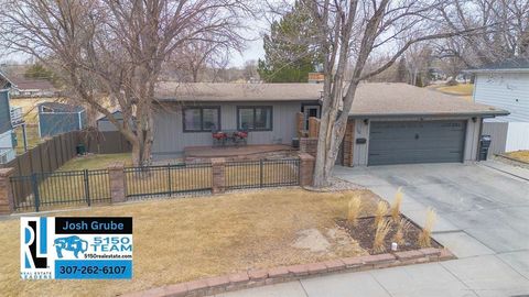 Photo of 39 Valley Drive, Casper, WY 82604 (MLS # 20261191)