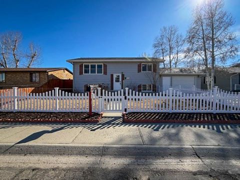 Photo of 1812 Yellowstone Ave Ave, Worland, WY 82401 (MLS # 20261135)