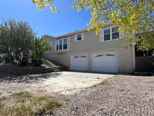 597 WASHAKIE DR, ROCK SPRINGS, WY 82901 - Image b19bd3dc79ee4f01030256ff8d8b3a3d/732310708