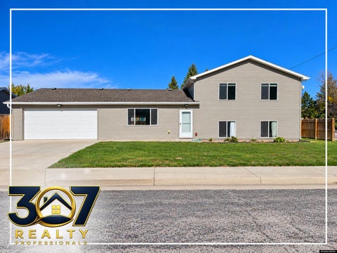 Photo of 401 W Marble St, Guernsey, WY 82214 (MLS # 20265289)