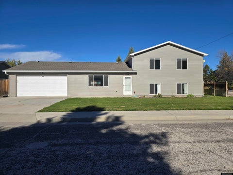 Photo of 401 W Marble St, Guernsey, WY 82214 (MLS # 20265289)