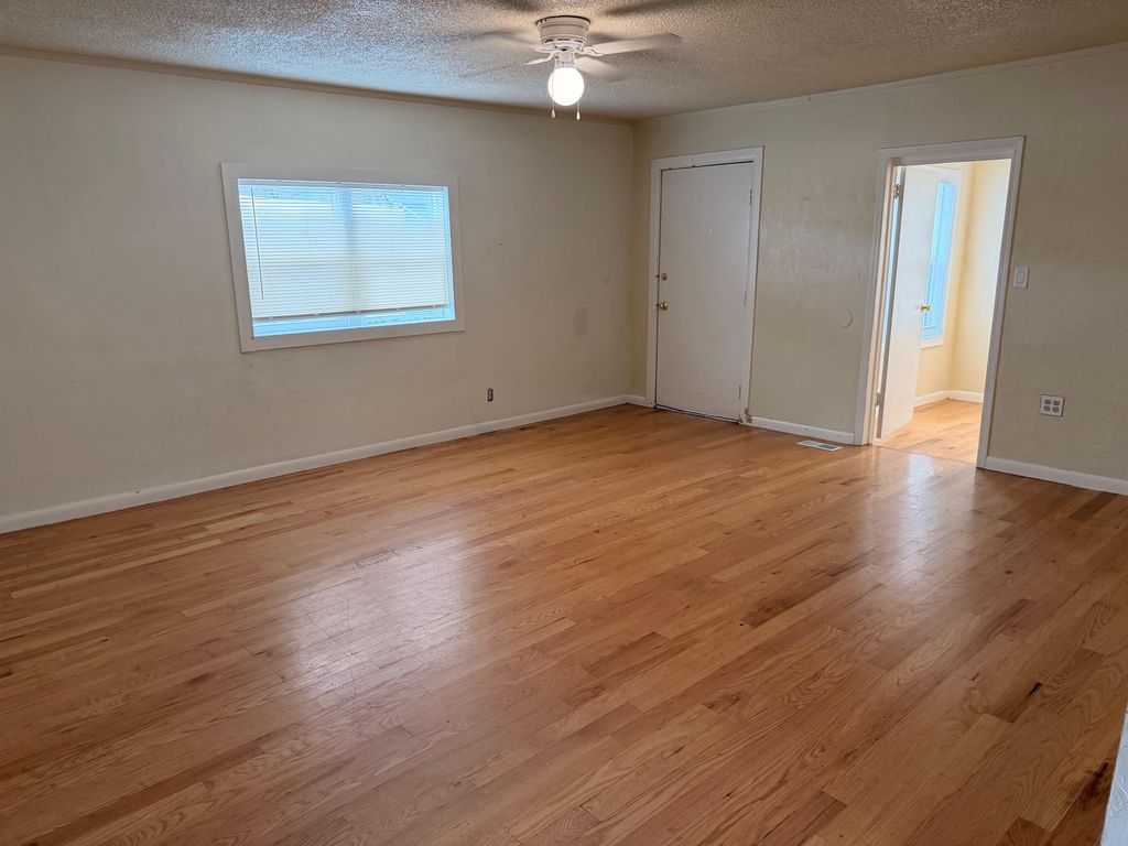 Photo of 447 N Washington Street, Casper, WY 82601 (MLS # 20261383)