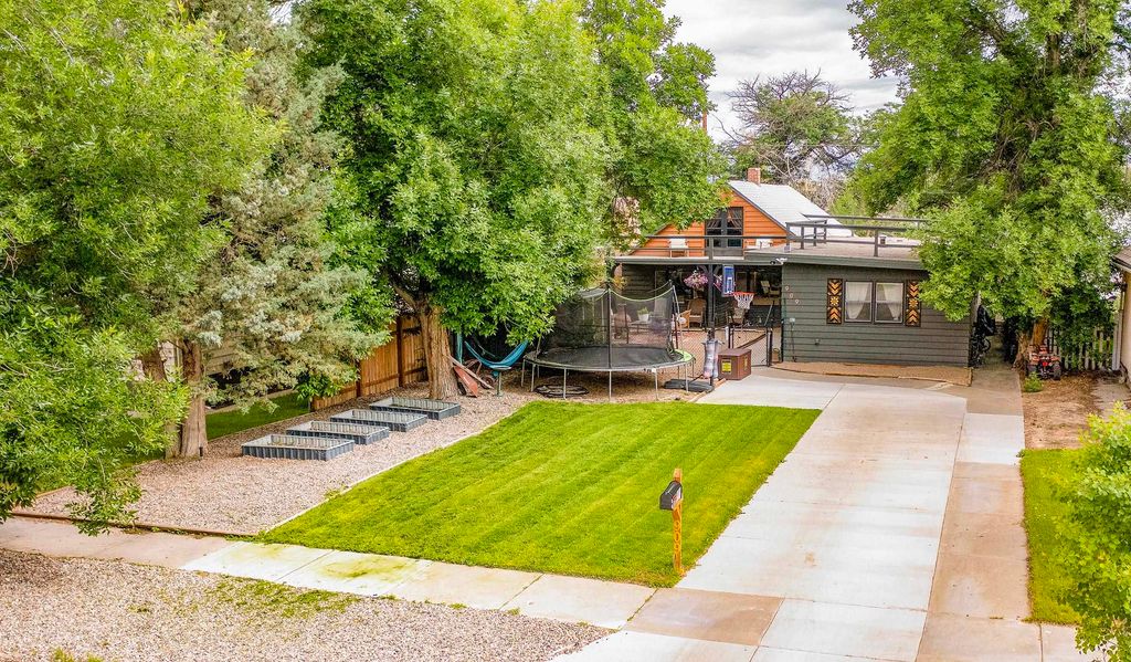 Photo of 909 Grace Avenue, Worland, WY 82401 (MLS # 20262167)