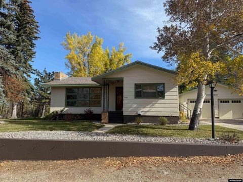 Photo of 500 W Parmalee St, Buffalo, WY 82834 (MLS # 20255803)