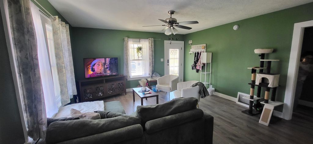 Photo of 302 N 8th St, Sinclair, WY 82334 (MLS # 20262301)