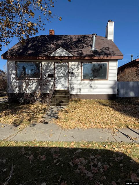Photo of 612 Sage Street, Evanston, WY 82930 (MLS # 20255876)