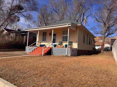 Photo of 424 W Railroad Ave, Green River, WY 82935 (MLS # 20261175)