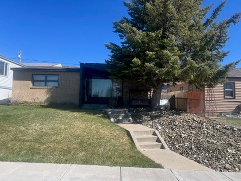 Photo of 1203 Veterans Avenue, Rawlins, WY 82301 (MLS # 20262022)