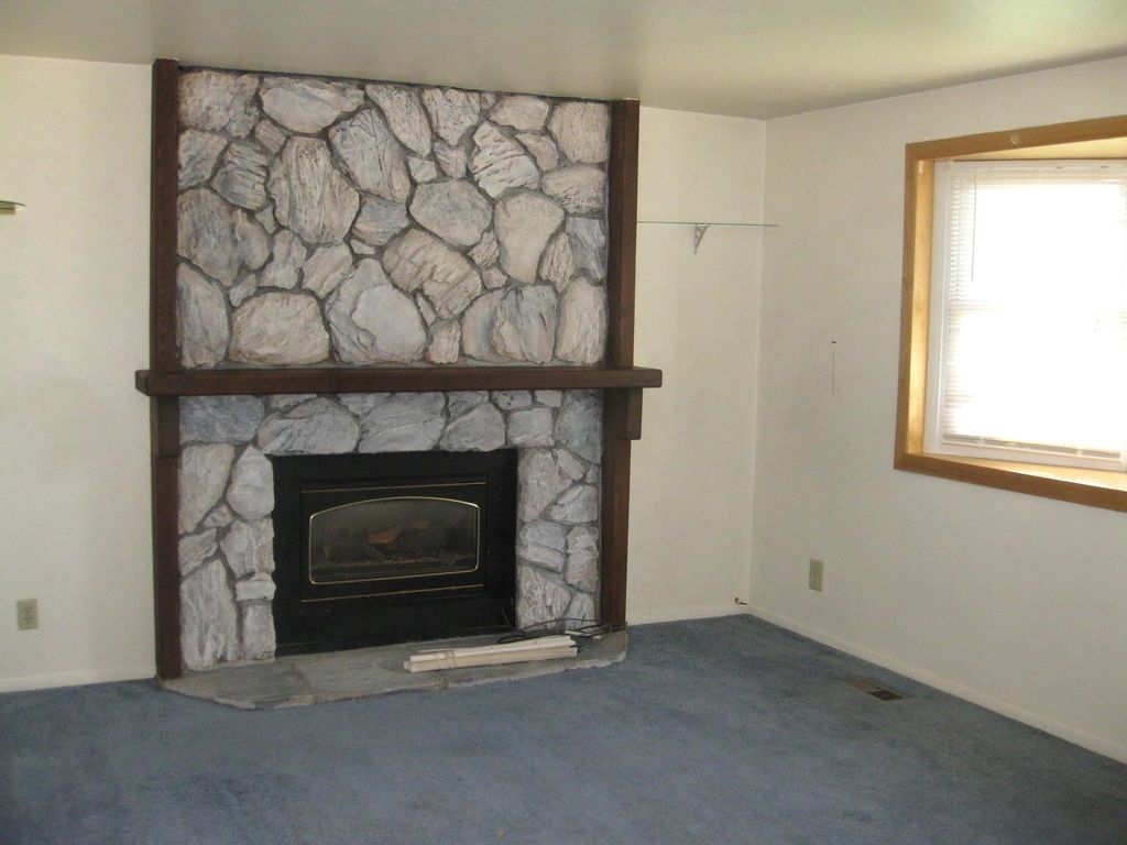Photo of 200 Oak Street ST, Evanston, WY 82930 (MLS # 20262280)