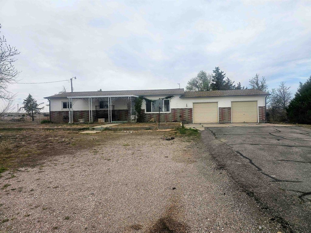 Photo of 4593 State Highway 154, Torrington, WY 82240 (MLS # 20262304)