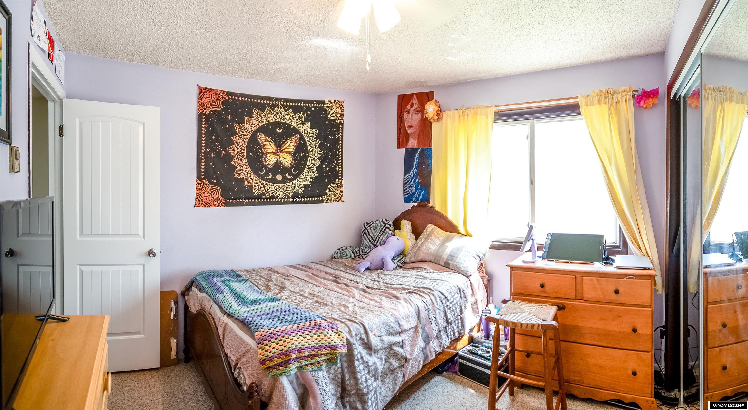 Worland, Wyoming 82401, United States, 5 Bedrooms Bedrooms, ,3 BathroomsBathrooms,Residential,Active,54916