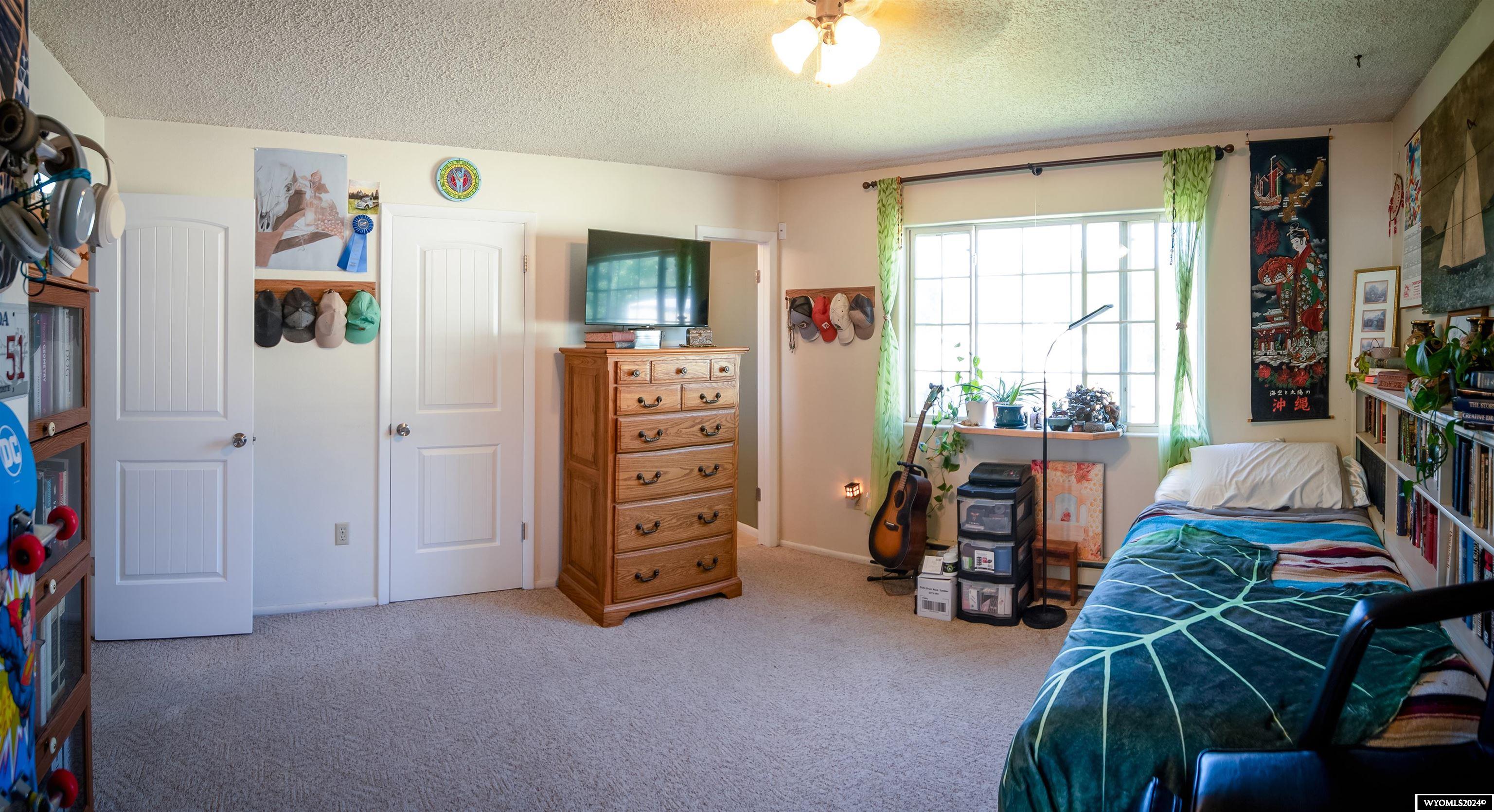 Worland, Wyoming 82401, United States, 5 Bedrooms Bedrooms, ,3 BathroomsBathrooms,Residential,Active,54916