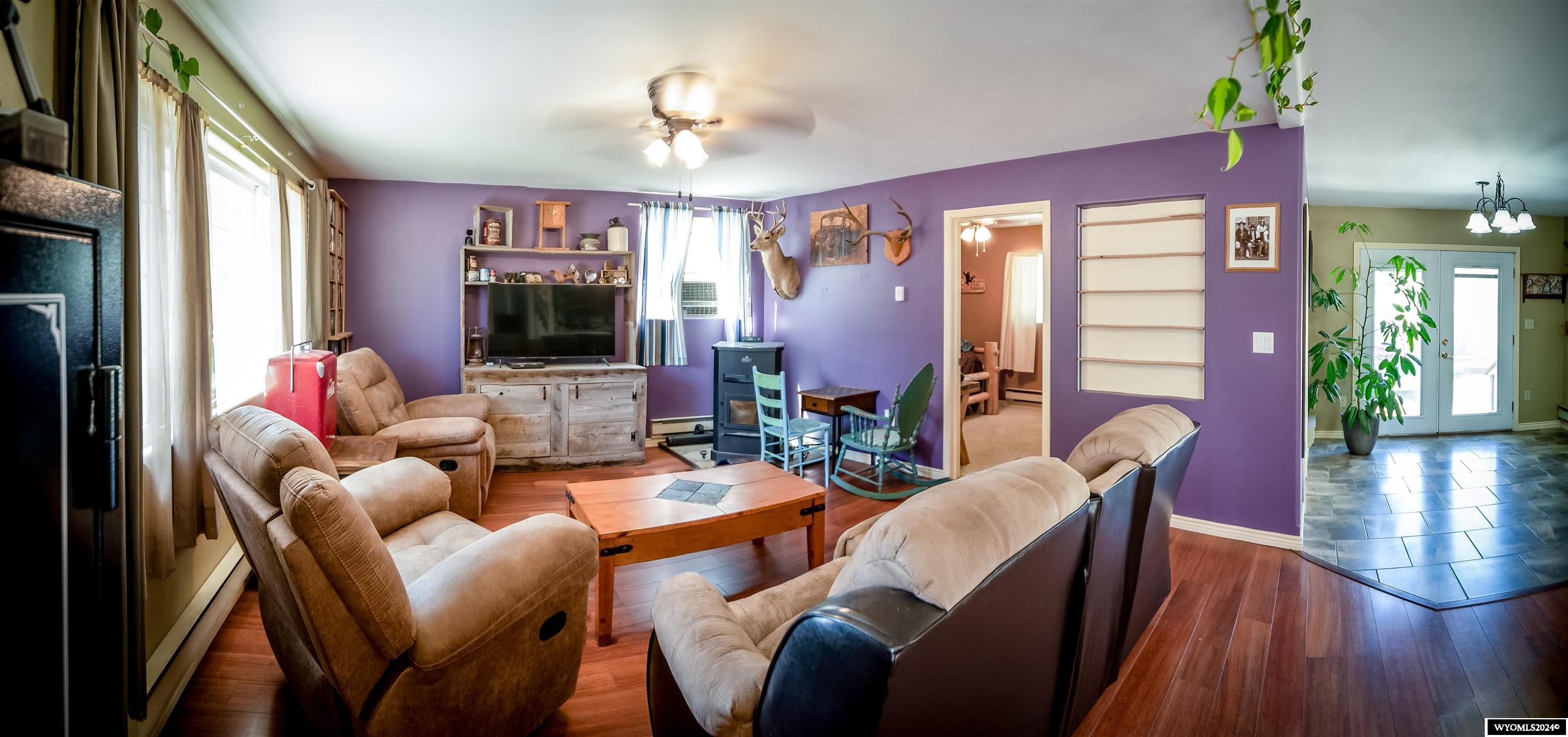 Worland, Wyoming 82401, United States, 5 Bedrooms Bedrooms, ,3 BathroomsBathrooms,Residential,Active,54916