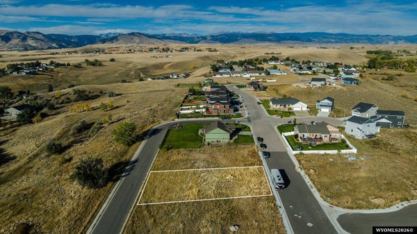 137 COYOTE CT, BUFFALO, WY 82834 - Image c84cea6ccf46e76b2fc0a2837a5efb9d/3070942968