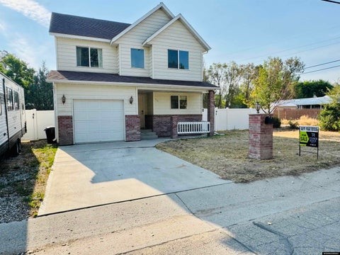 Photo of 360 N 9th ST, Lander, WY 82520 (MLS # 20263986)