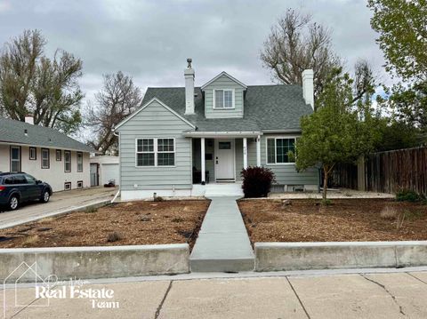 Photo of 428 E 13th Street, Casper, WY 82601 (MLS # 20262166)